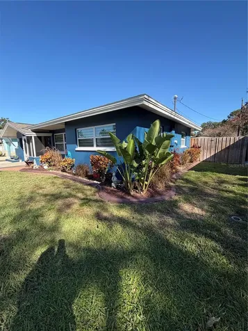 87 Oakwood Drive Dunedin FL 34698