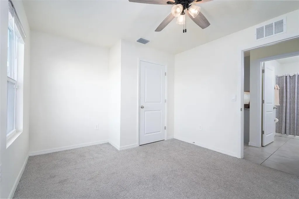1265 NW 248th Drive Newberry FL 32669