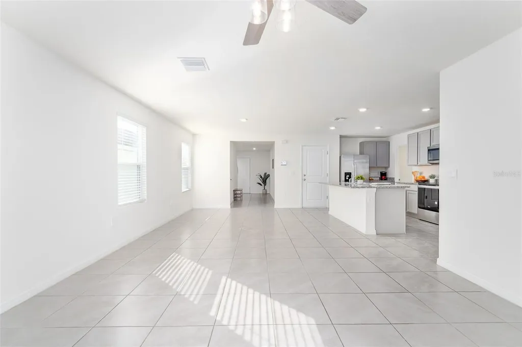 1265 NW 248th Drive Newberry FL 32669