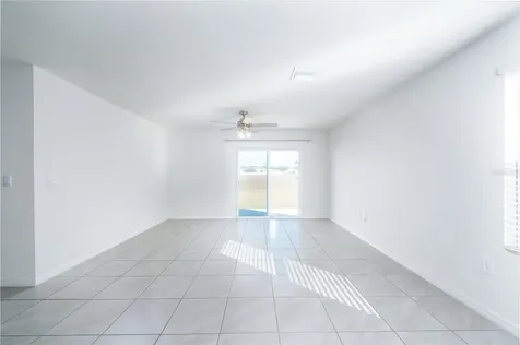 1265 NW 248th Drive Newberry FL 32669