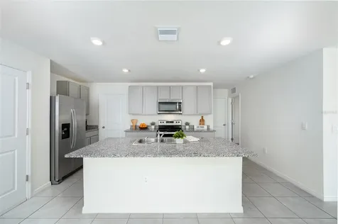 1265 NW 248th Drive Newberry FL 32669