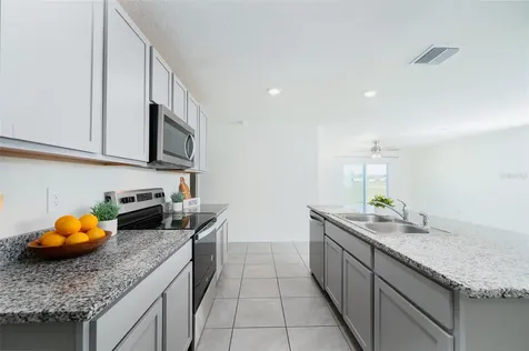 1265 NW 248th Drive Newberry FL 32669