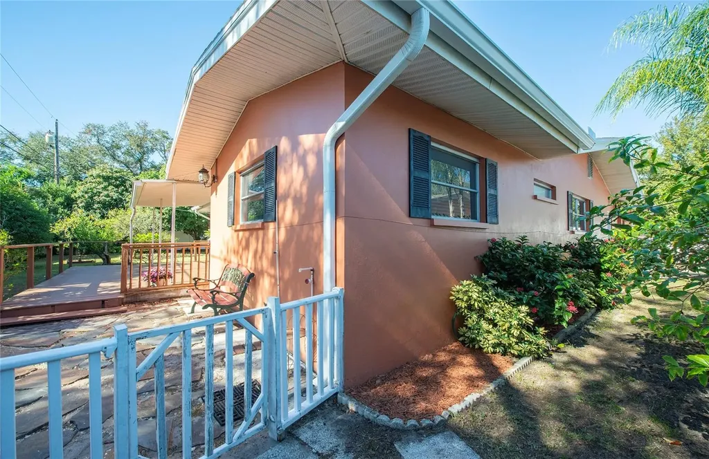 1601 Idle Drive Clearwater FL 33756