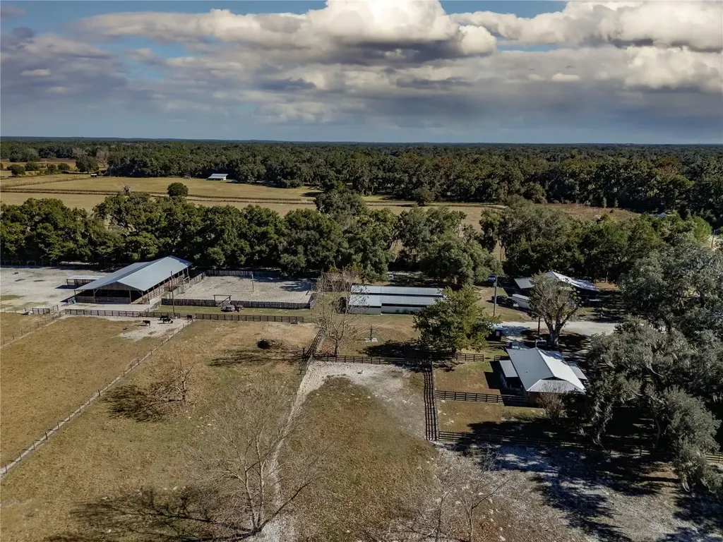 17885 NE 2nd Place Williston FL 32696