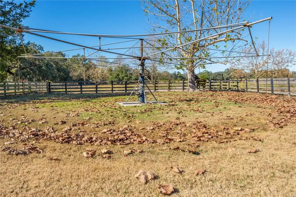 17885 NE 2nd Place Williston FL 32696