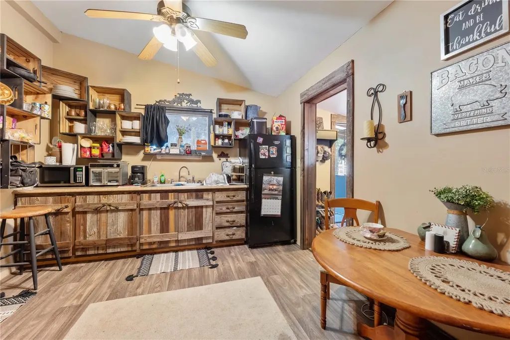 17885 NE 2nd Place Williston FL 32696