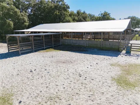 17885 NE 2nd Place Williston FL 32696