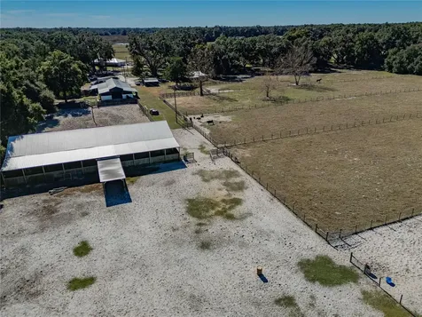 17885 NE 2nd Place Williston FL 32696