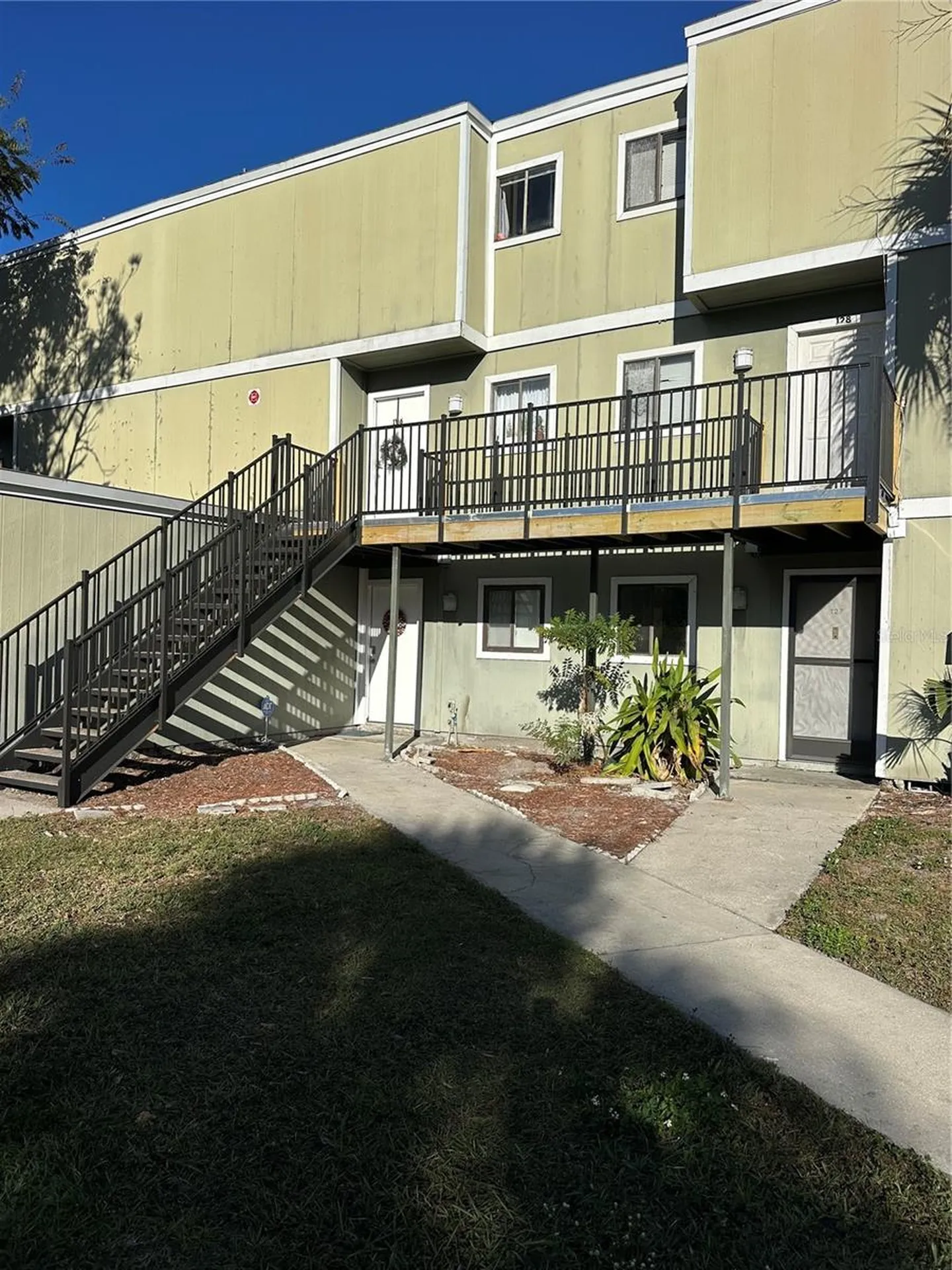 126 Scottsdale Square Winter Park FL 32792