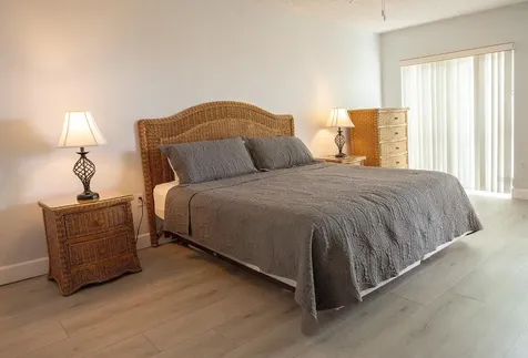 7564 Bayshore Drive Treasure Island FL 33706