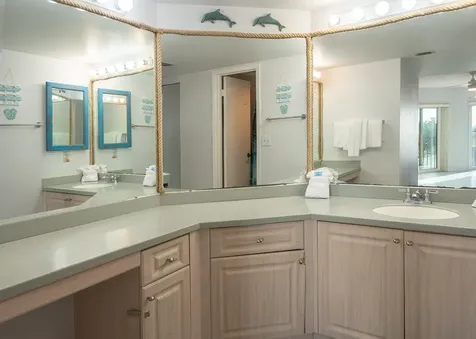 7564 Bayshore Drive Treasure Island FL 33706