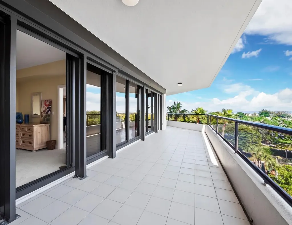 545 Sanctuary Drive Longboat Key FL 34228
