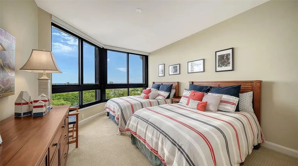 545 Sanctuary Drive Longboat Key FL 34228
