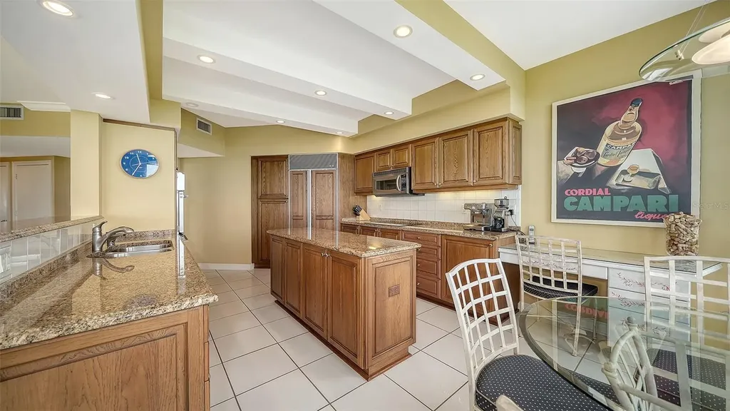 545 Sanctuary Drive Longboat Key FL 34228