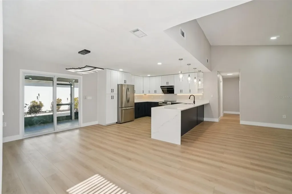 679 Bonnie Boulevard Palm Harbor FL 34684