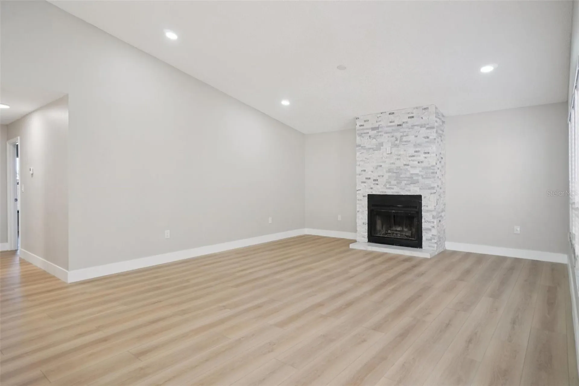 679 Bonnie Boulevard Palm Harbor FL 34684