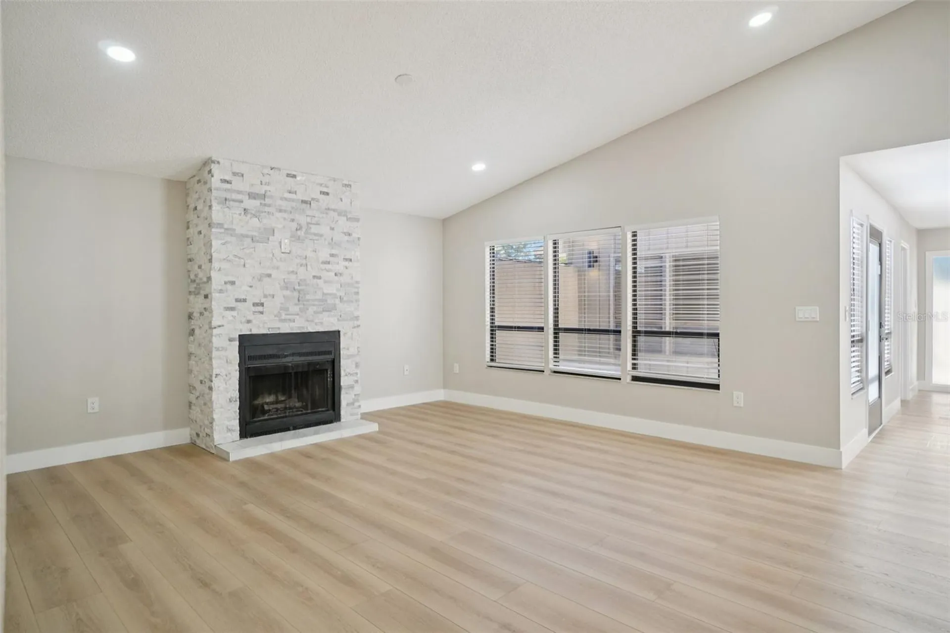 679 Bonnie Boulevard Palm Harbor FL 34684