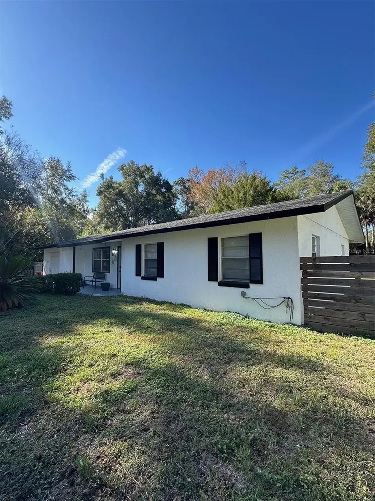 3440 N Olive Avenue Crystal River FL 34428