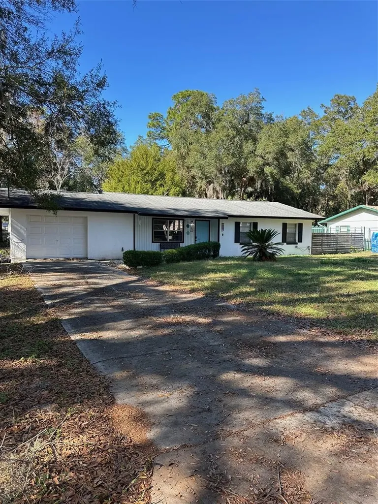3440 N Olive Avenue Crystal River FL 34428