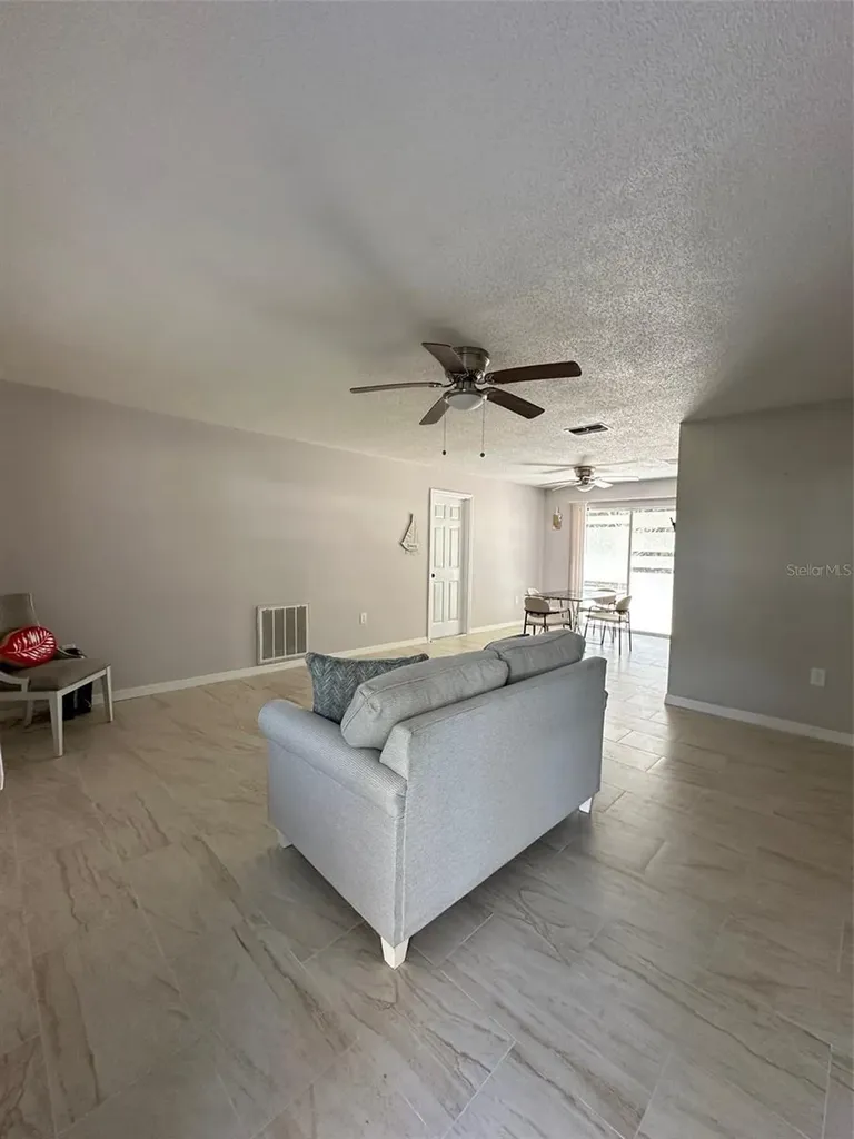 3440 N Olive Avenue Crystal River FL 34428