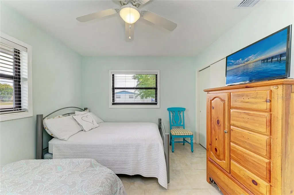 4424 87th Street Court W Street W Bradenton FL 34210