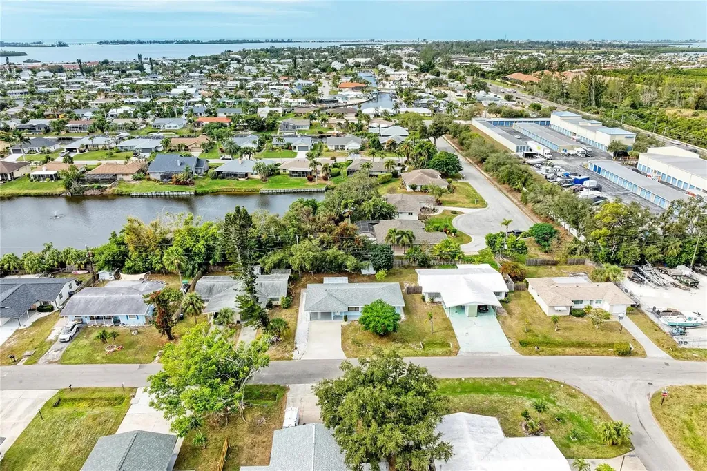 4424 87th Street Court W Street W Bradenton FL 34210