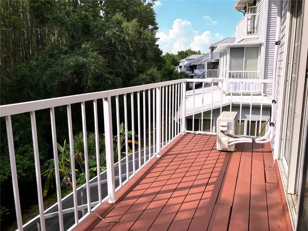 2015 Vista Del Sol Circle Lutz FL 33558