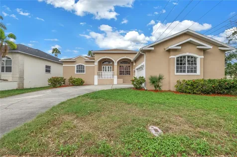 7380 Pebble Beach Lane Seminole FL 33777