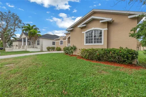 7380 Pebble Beach Lane Seminole FL 33777
