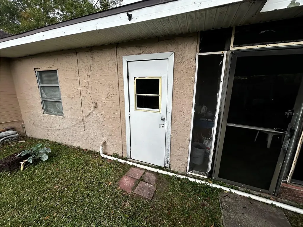 415 Model Street Daytona Beach FL 32114