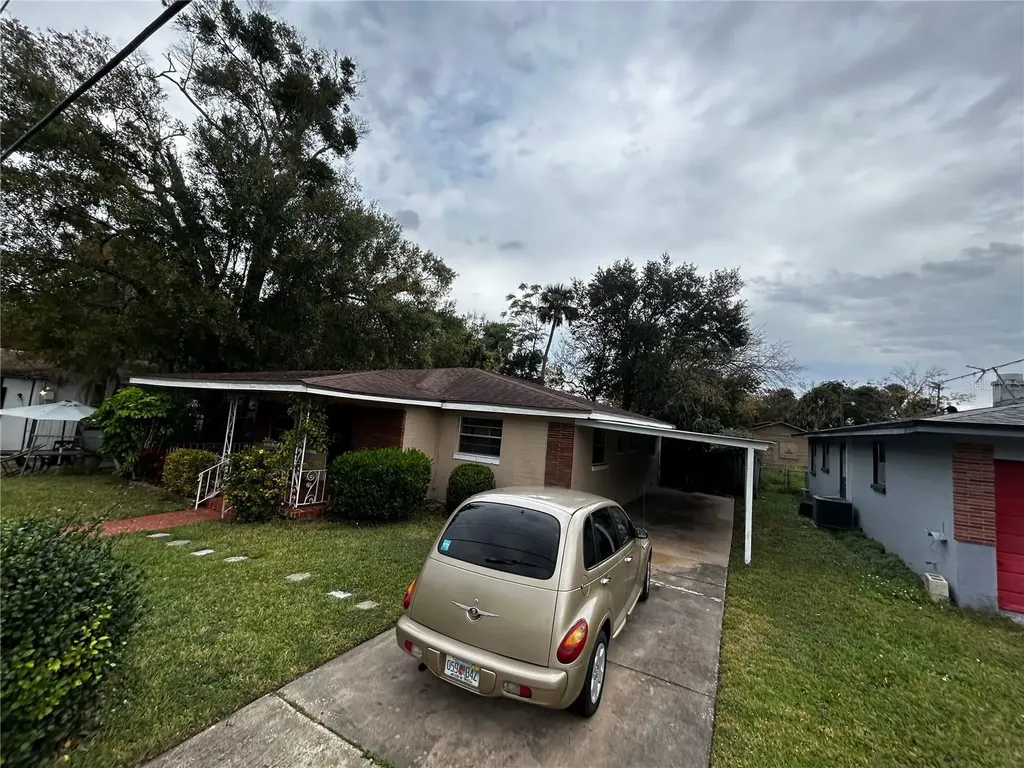 415 Model Street Daytona Beach FL 32114