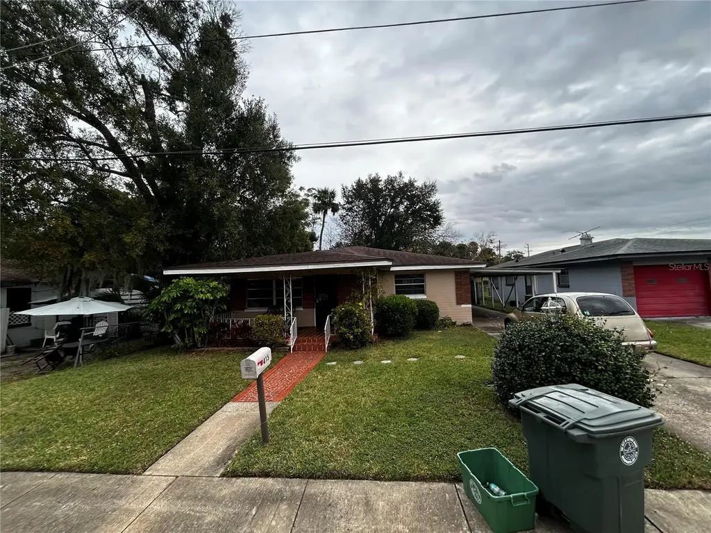 415 Model Street Daytona Beach FL 32114