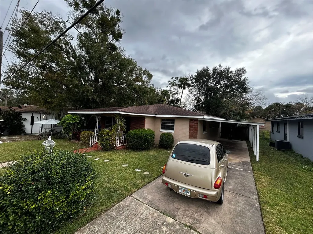 415 Model Street Daytona Beach FL 32114
