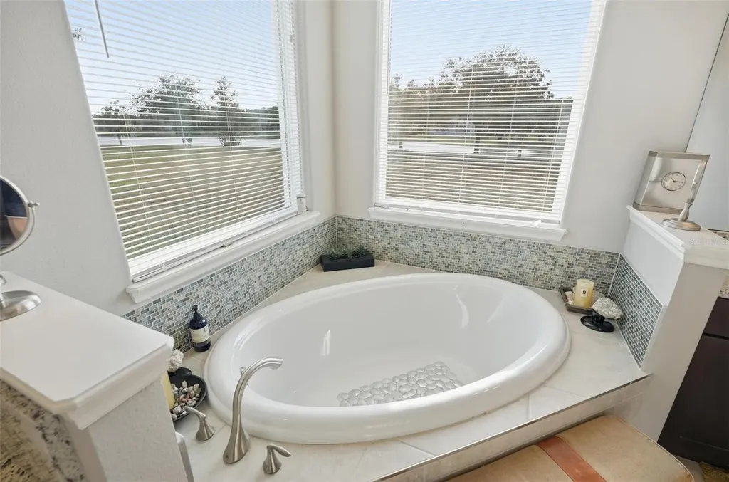 55 New Water Oak Drive Palm Coast FL 32137