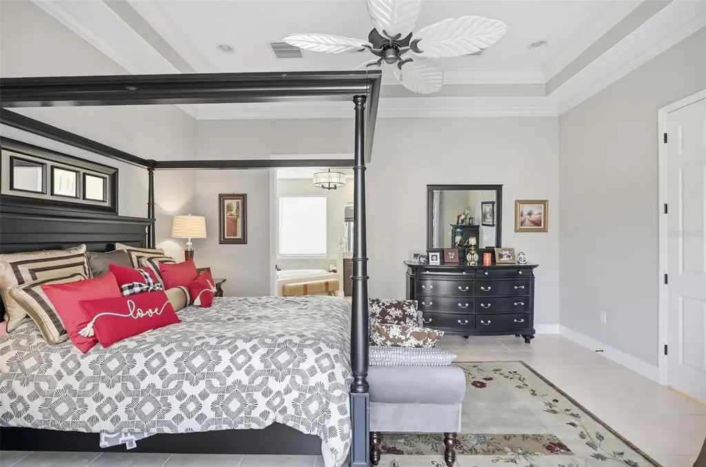 55 New Water Oak Drive Palm Coast FL 32137
