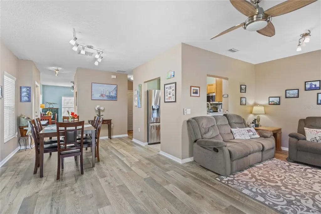 14987 Skip Jack Loop Lakewood Ranch FL 34202