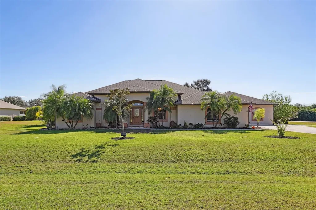2002 Palm View Road Sarasota FL 34240