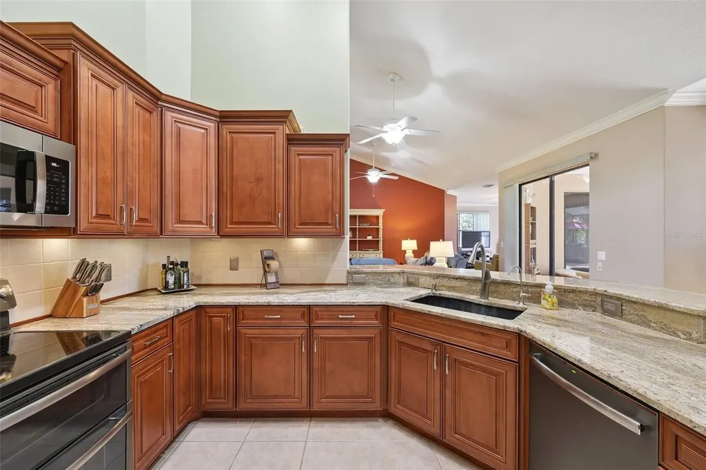 2002 Palm View Road Sarasota FL 34240