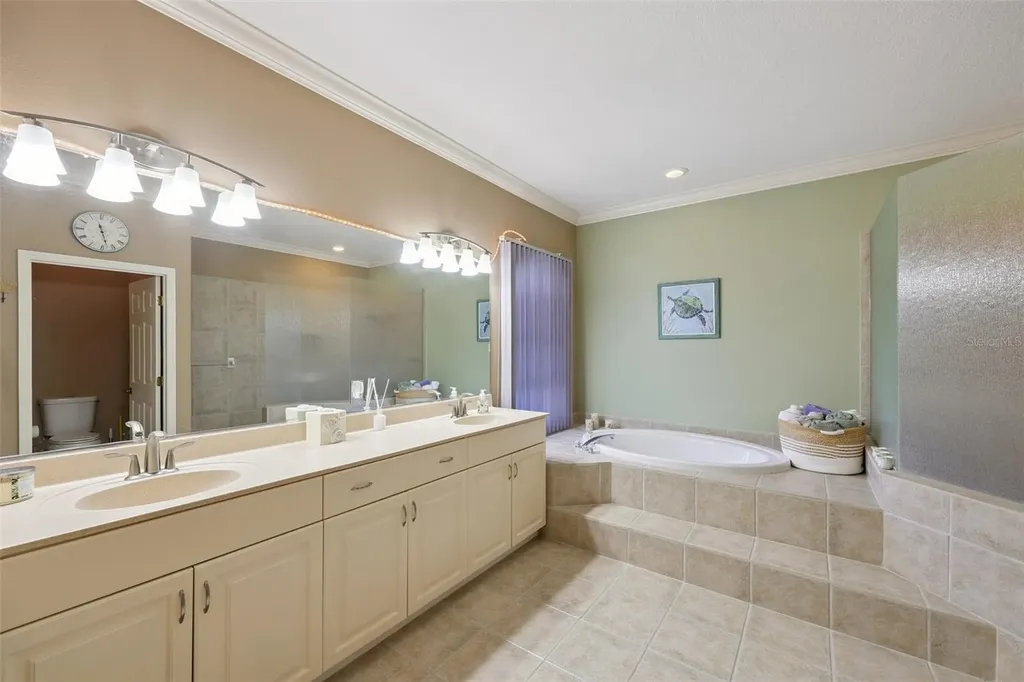 2002 Palm View Road Sarasota FL 34240