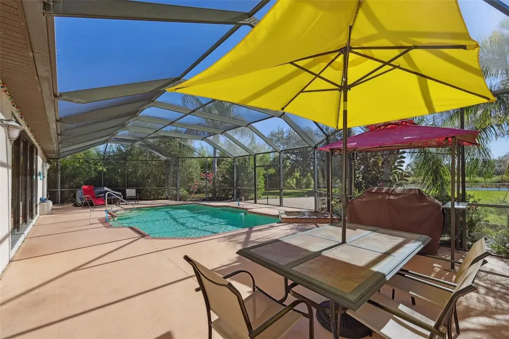 2002 Palm View Road Sarasota FL 34240