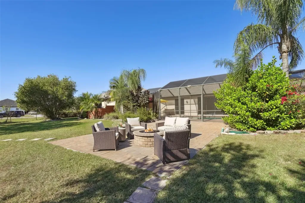 2002 Palm View Road Sarasota FL 34240