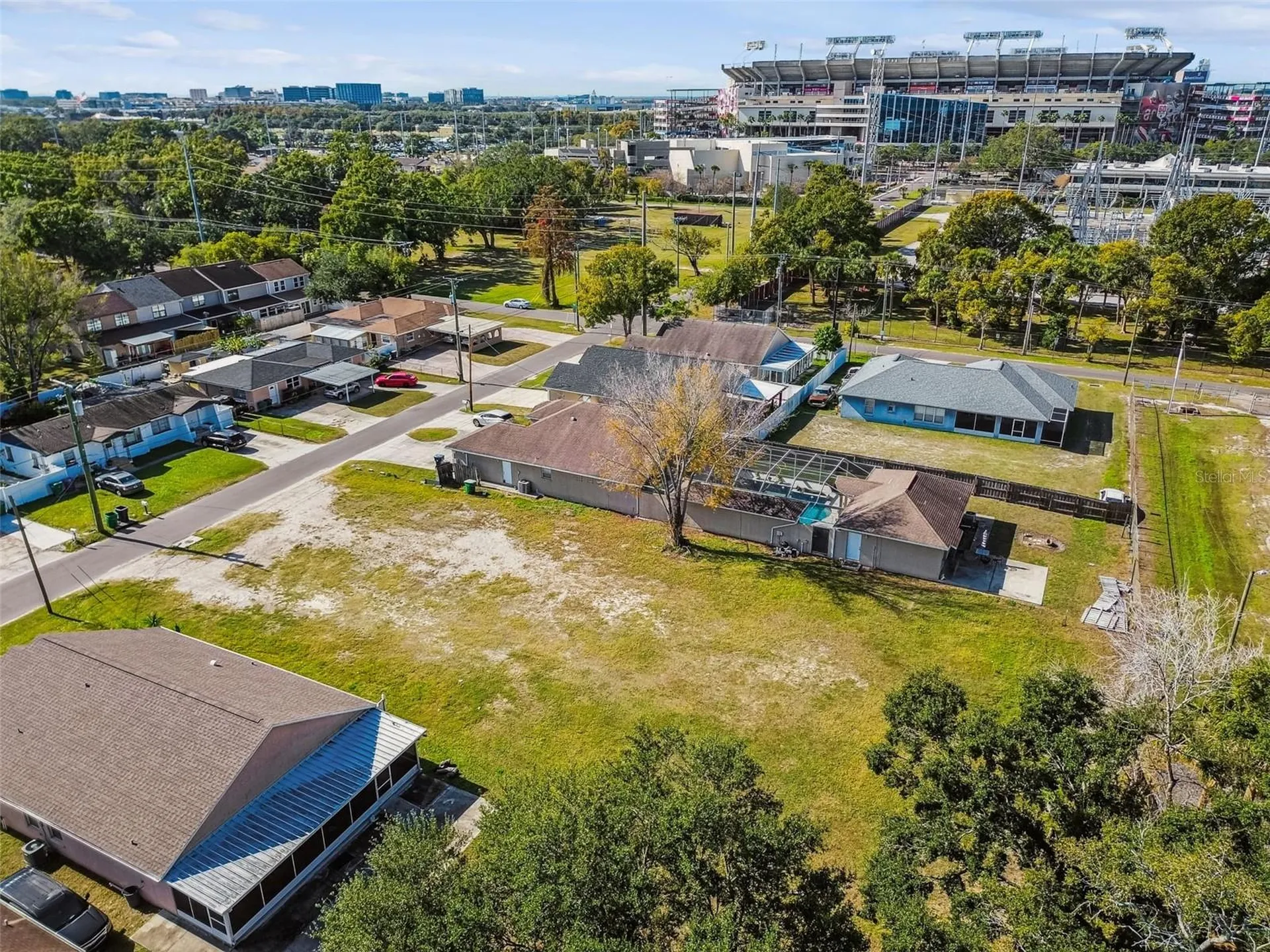 3337 W Woodlawn Avenue Tampa FL 33607