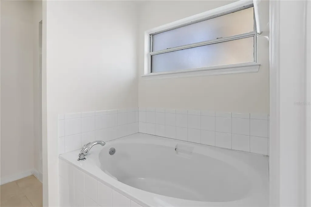 719 Waxwing Court Kissimmee FL 34759