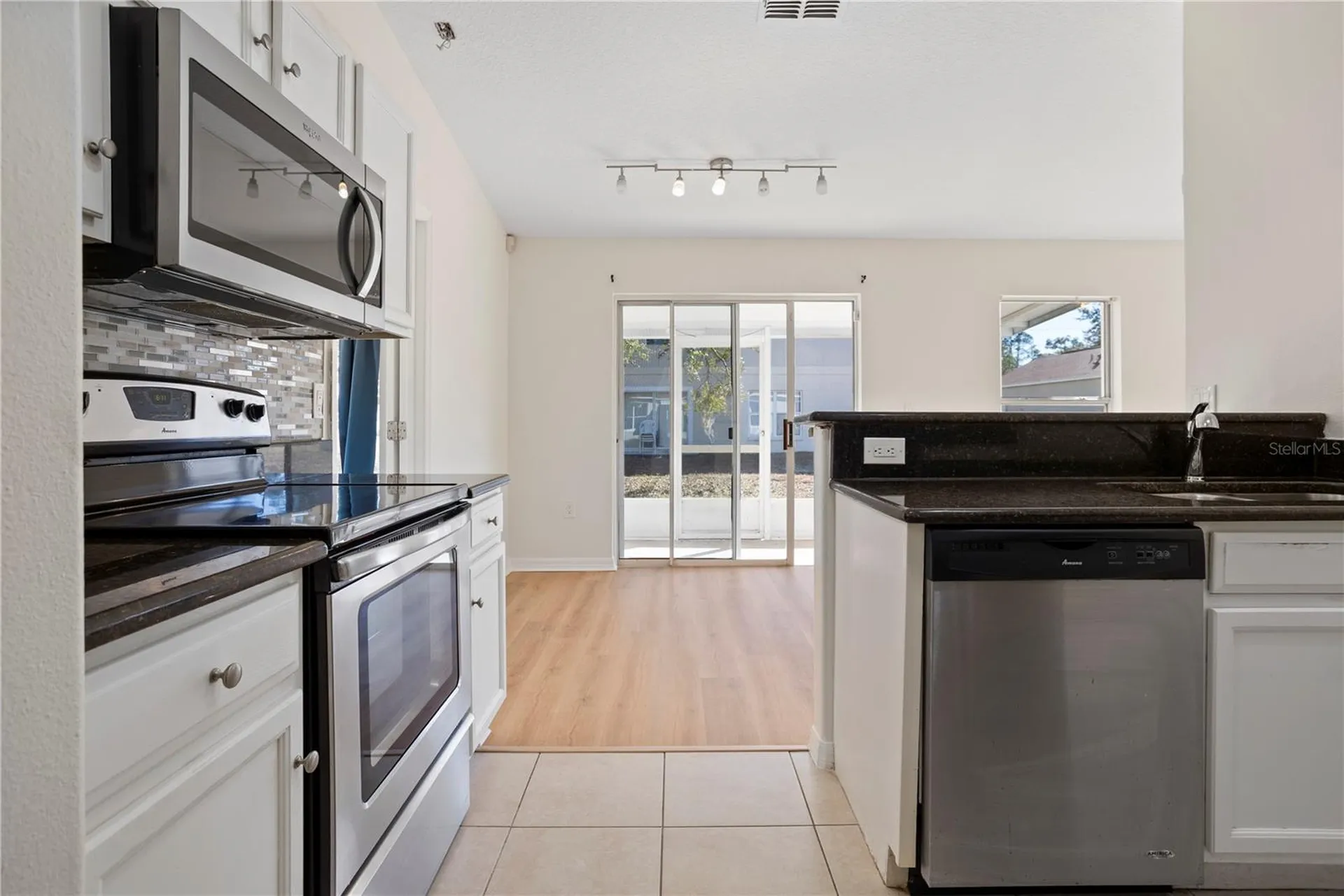 719 Waxwing Court Kissimmee FL 34759