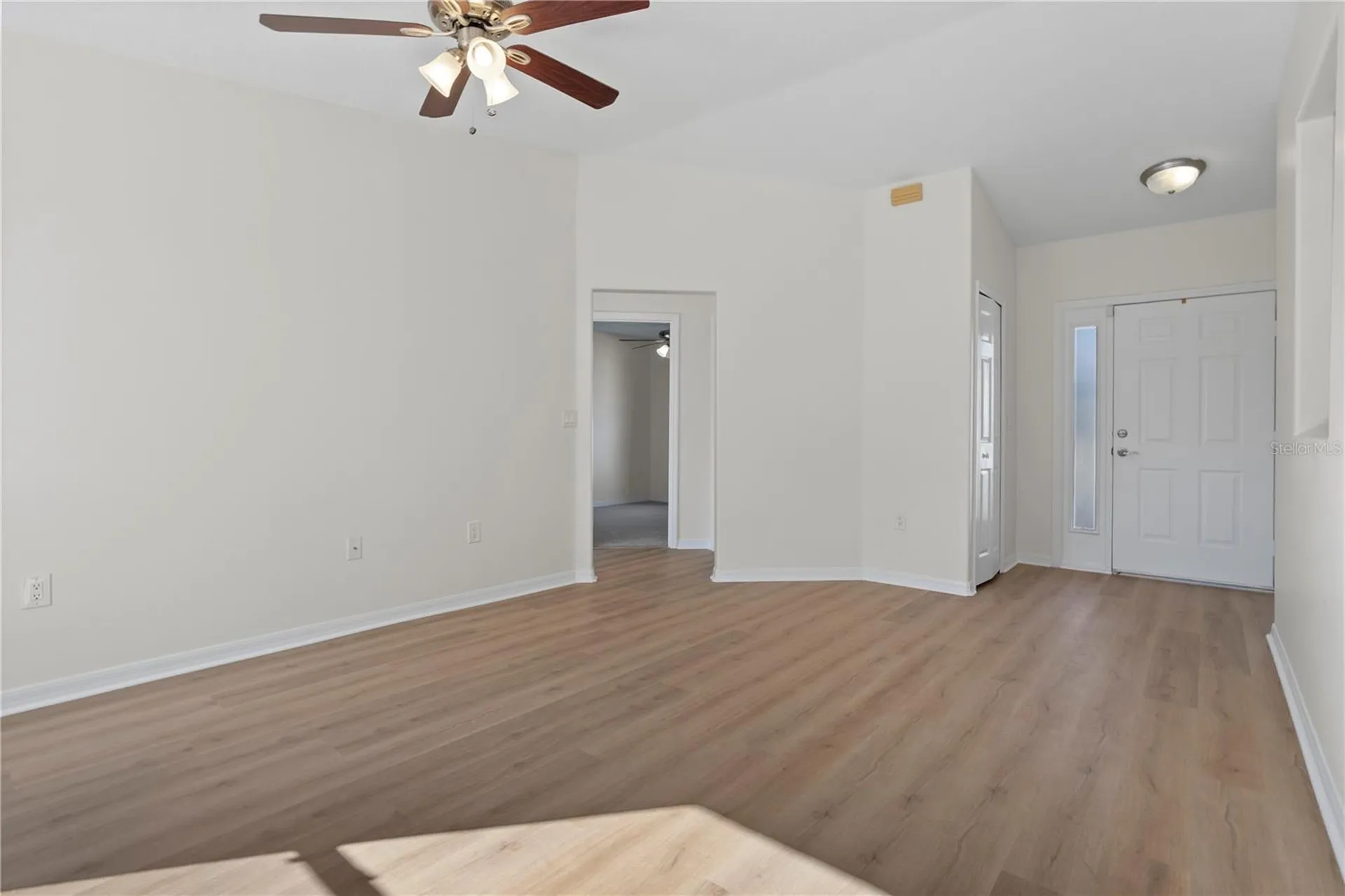 719 Waxwing Court Kissimmee FL 34759