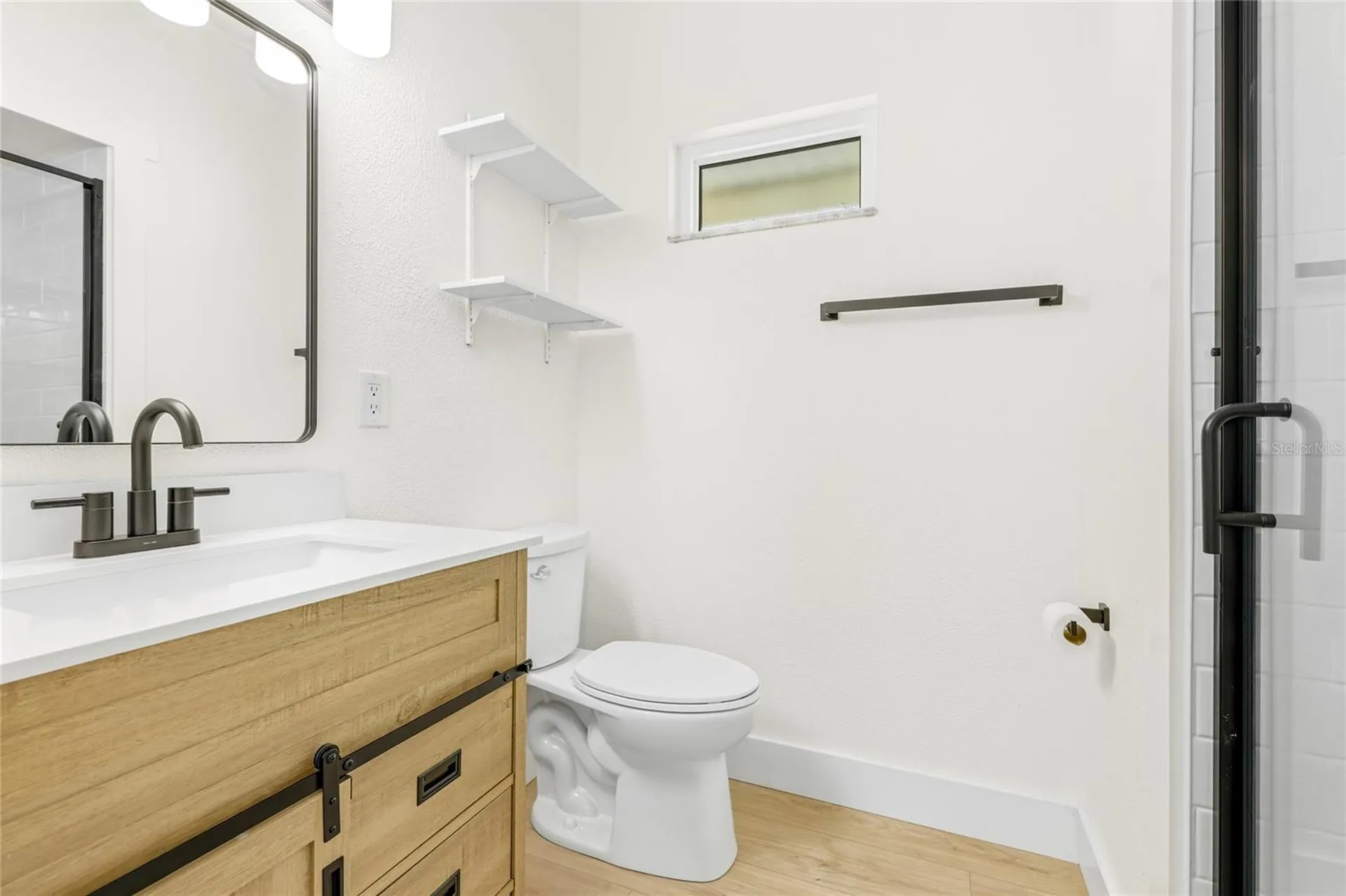 5915 Tidewood Avenue Sarasota FL 34231