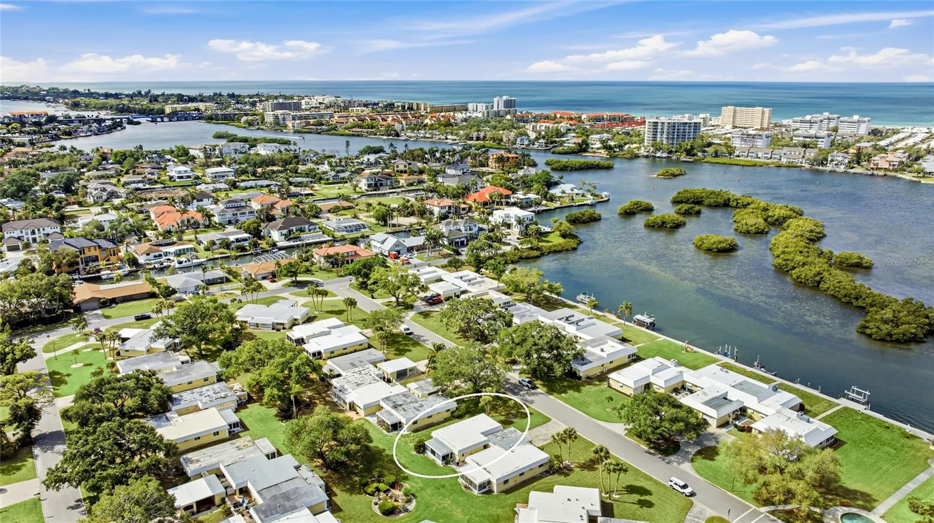 5915 Tidewood Avenue Sarasota FL 34231