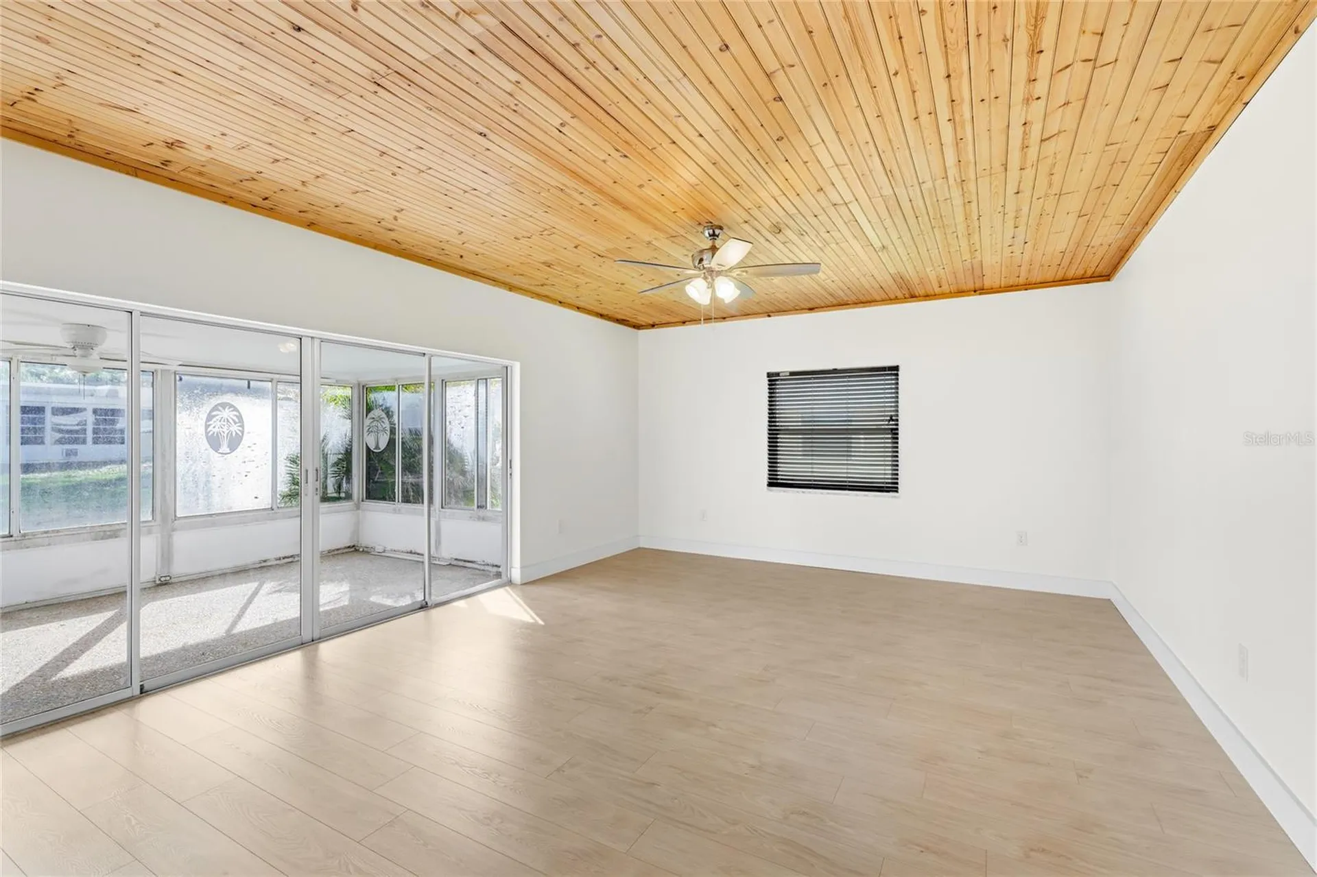 5915 Tidewood Avenue Sarasota FL 34231