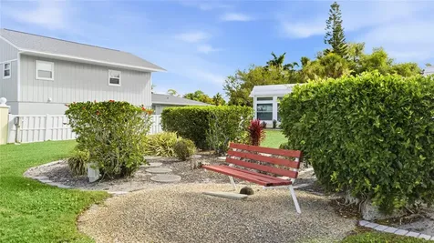 5915 Tidewood Avenue Sarasota FL 34231
