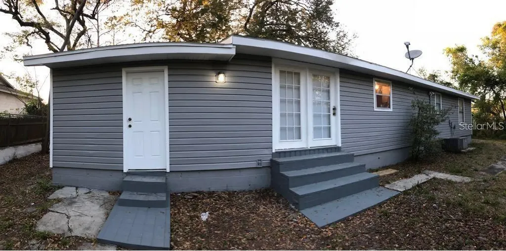 355 Weathersfield Avenue Altamonte Springs FL 32714